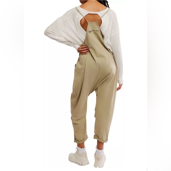 FP Movement Women's Hot Shot Onesie - Sage Stone - NWT - Picture 2 of 3